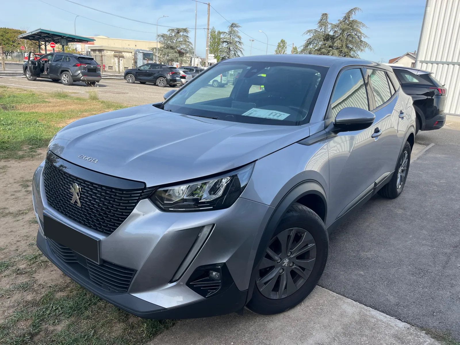 Peugeot 2008 2021 — fotografia 1